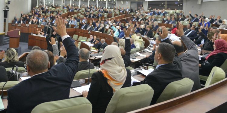 APN: poursuite du débat du projet portant révision de la Constitution