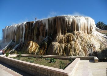 Le thermalisme en Algérie : Un trésor touristique et thérapeutique