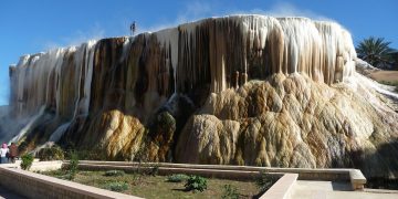 Le thermalisme en Algérie : Un trésor touristique et thérapeutique