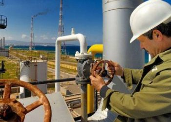 Pétrole: les prix du baril pourraient se maintenir au-delà de 50 dollars