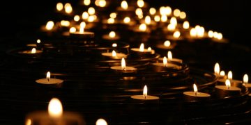 Rassemblement en hommage à Meriem Boundaoui