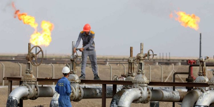 Le pétrole : Le prix frôle les 60 dollars