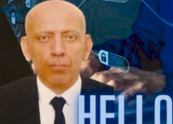 Khaled Ousmaal est professionnel expérimenté de l'IT spécialisé en cybersécurité.