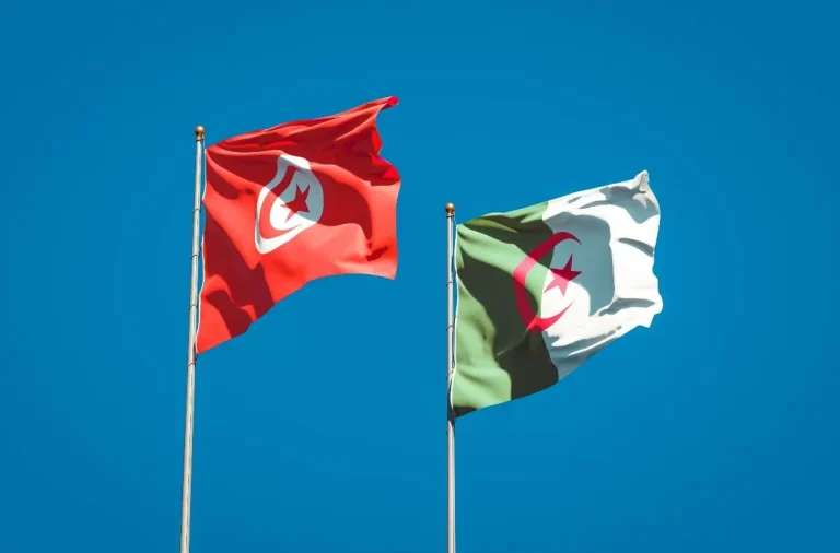 Algérie-Tunisie : Accord-cadre entre les agences du foncier touristique des deux pays