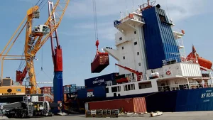 Exportations hors hydrocarbures : Les PME appelées à créer des consortiums