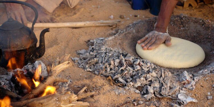 Djanet : «Tedjella», plat traditionnel très sollicité par les touristes