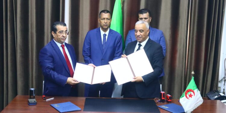 Batna : Remise de l’usine de montage de voiture et le port sec en dépendant à l’entreprise publique Fondal