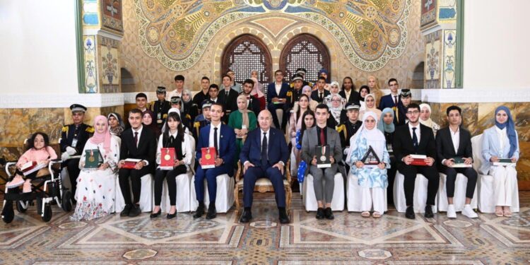 Distinction des lauréats du Baccalauréat et du BEM : Le président Tebboune préside la cérémonie