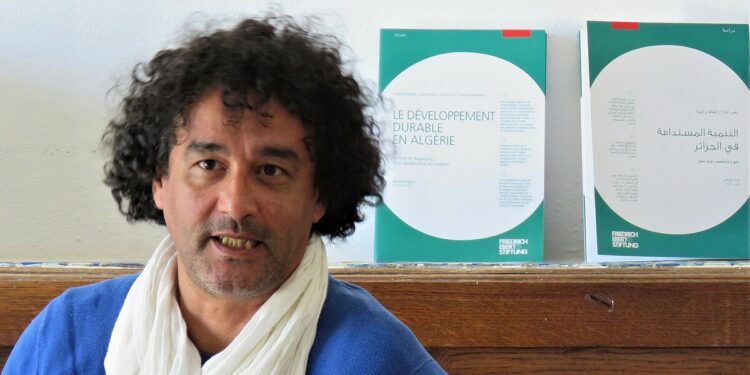 Karim Tedjani, écologiste et formateur en environnement