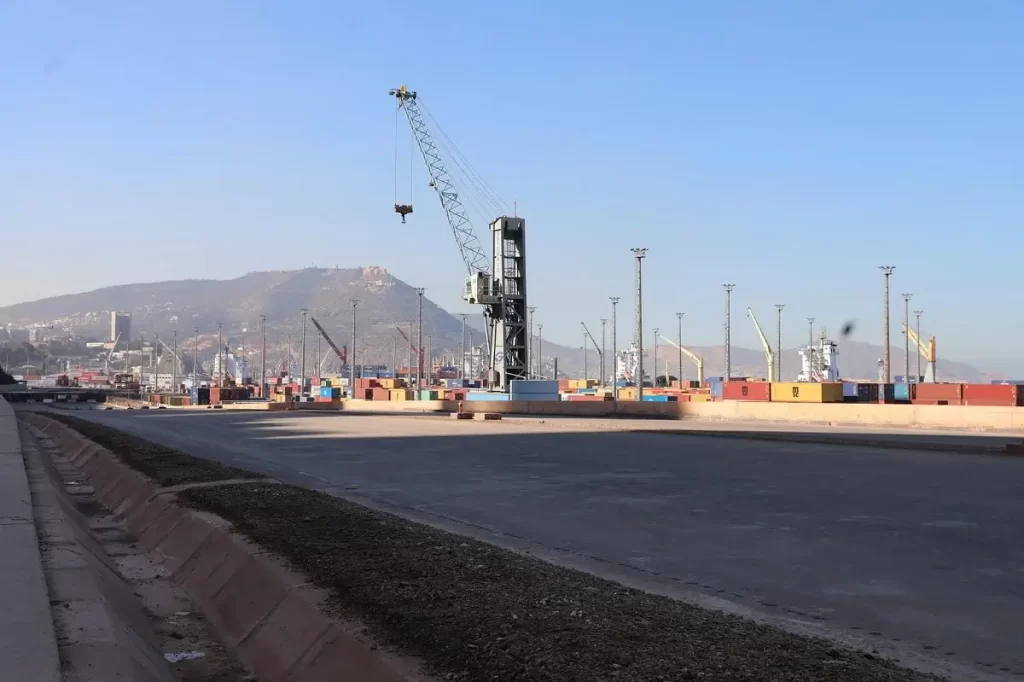 Route port d'Oran-autoroute Est-Ouest