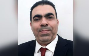 Kamel Chikhi, Professeur et consultant