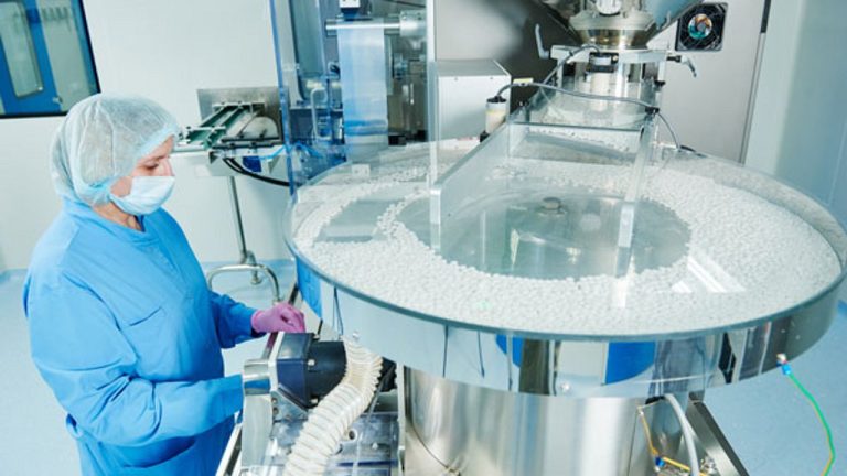 L’Algérie vers l’autosuffisance pharmaceutique : Moins de 400 millions d’euros d’importations à 2025