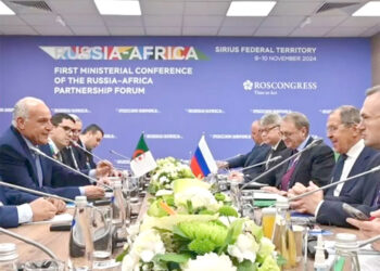 M. Ahmed Attaf, est arrivé vendredi à Sotchi (Russie) pour prendre part aux travaux de la première conférence ministérielle du Forum de partenariat Afrique-Russie, prévus les 9 et 10 novembre 2024