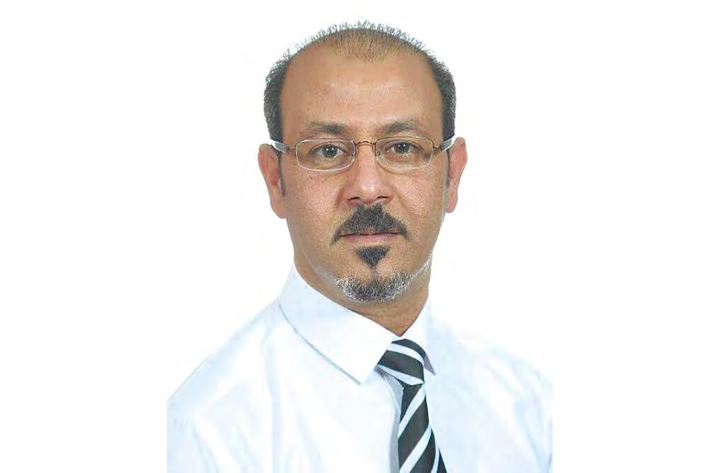 Mohamed Tabbouche, né et réside à Skikda, il préside l’association Bariq21 pour la promotion des énergies renouvelables et du développement durable