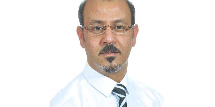 Mohamed Tabbouche, né et réside à Skikda, il préside l’association Bariq21 pour la promotion des énergies renouvelables et du développement durable
