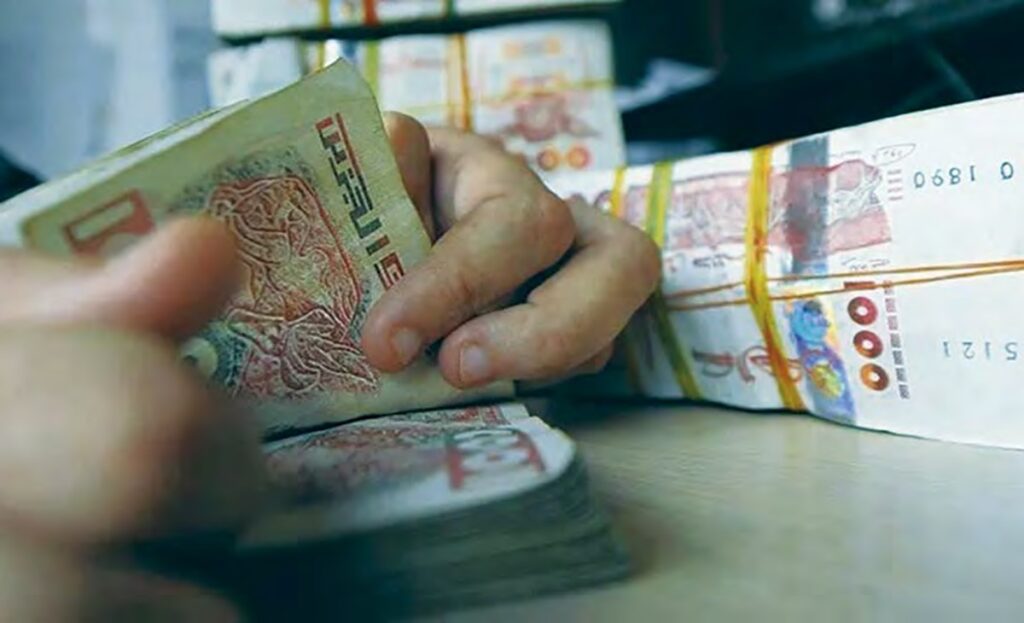 Appréciation du dinar algérien : L’accroissement de la production et de la productivité en question