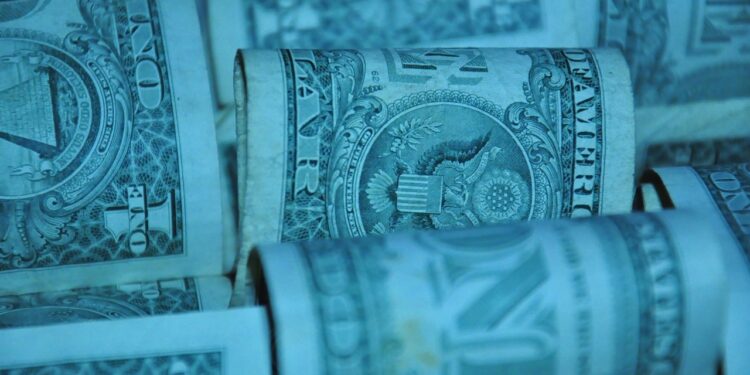 Devises : Le dollar en hausse grâce au dénouement sur le budget américain