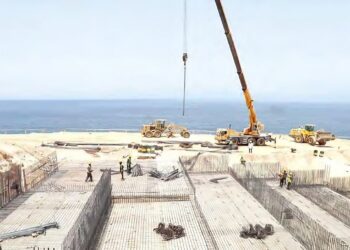la station de dessalement d'eau de mer de Cap Blanc (Ouest de la wilaya)