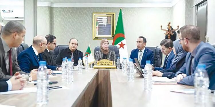 Lancement de la plateforme nationale de veille et d’alerte pour l’approvisionnement et la régulation du marché du médicament