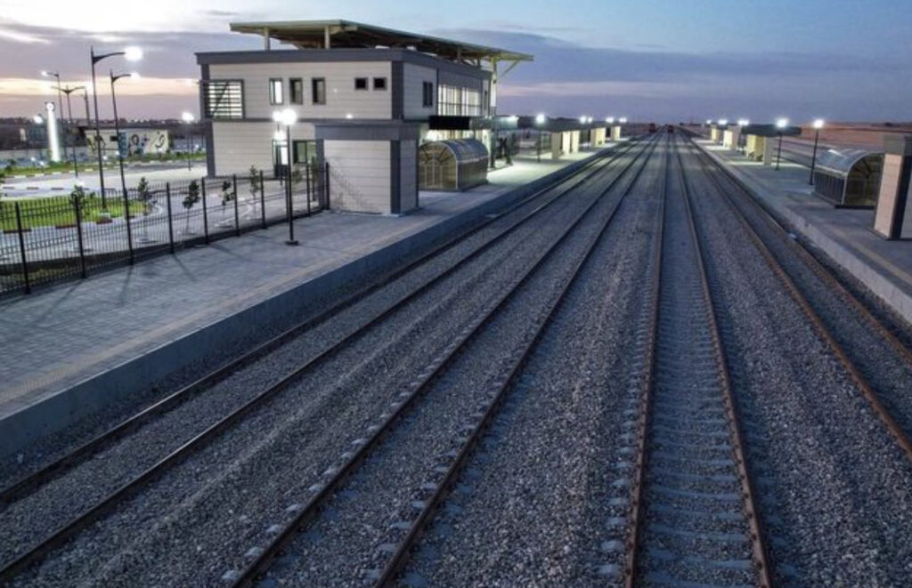 Pour le suivi des projets ferroviaires et du transport guidé : Installation d’une commission conjointe