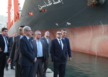 Le ministre des Transports, Saïd Sayoud a appelé, lors d'une réunion de coordination sur le secteur des transports maritime et terrestre, à la nécessité de relancer le secteur du transport maritime et portuaire