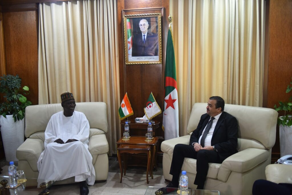 Énergie : Le ministre nigérien du pétrole en visite de travail en Algérie
