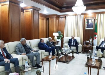 Le ministre d'Etat, ministre de l'Energie, des Mines et des Energies renouvelables, Mohamed Arkab, a reçu, hier à Alger, une délégation de l'Union nationale des investisseurs et propriétaires de relais et stations-service (Uniprest)