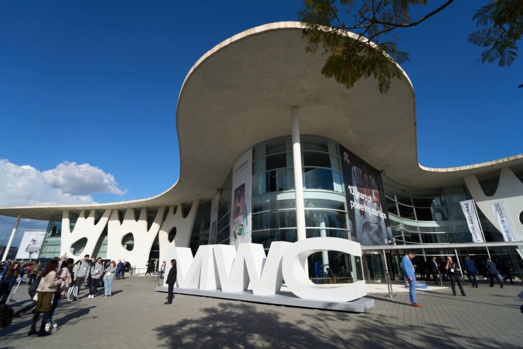 Technologie mobile : Le MWC 2025 s’ouvre lundi à Barcelone