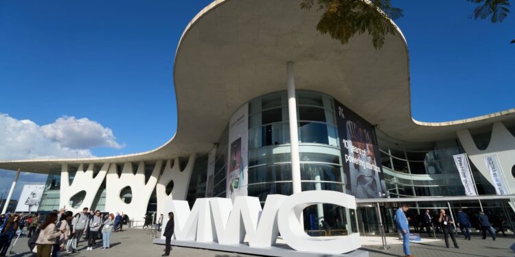 Technologie mobile : Le MWC 2025 s’ouvre lundi à Barcelone