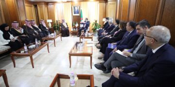 Energie : Arkab reçoit une délégation d’hommes d’affaires saoudiens