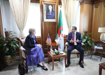 Le ministre d'Etat, ministre de l'Energie, des Mines et des Energies renouvelables, Mohamed Arkab, a reçu, lundi, l'ambassadrice des Etats-Unis d'Amérique en Algérie, Elizabeth Moore Aubin