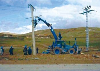 Vers le raccordement de 10000 exploitations au réseau électrique en 2025