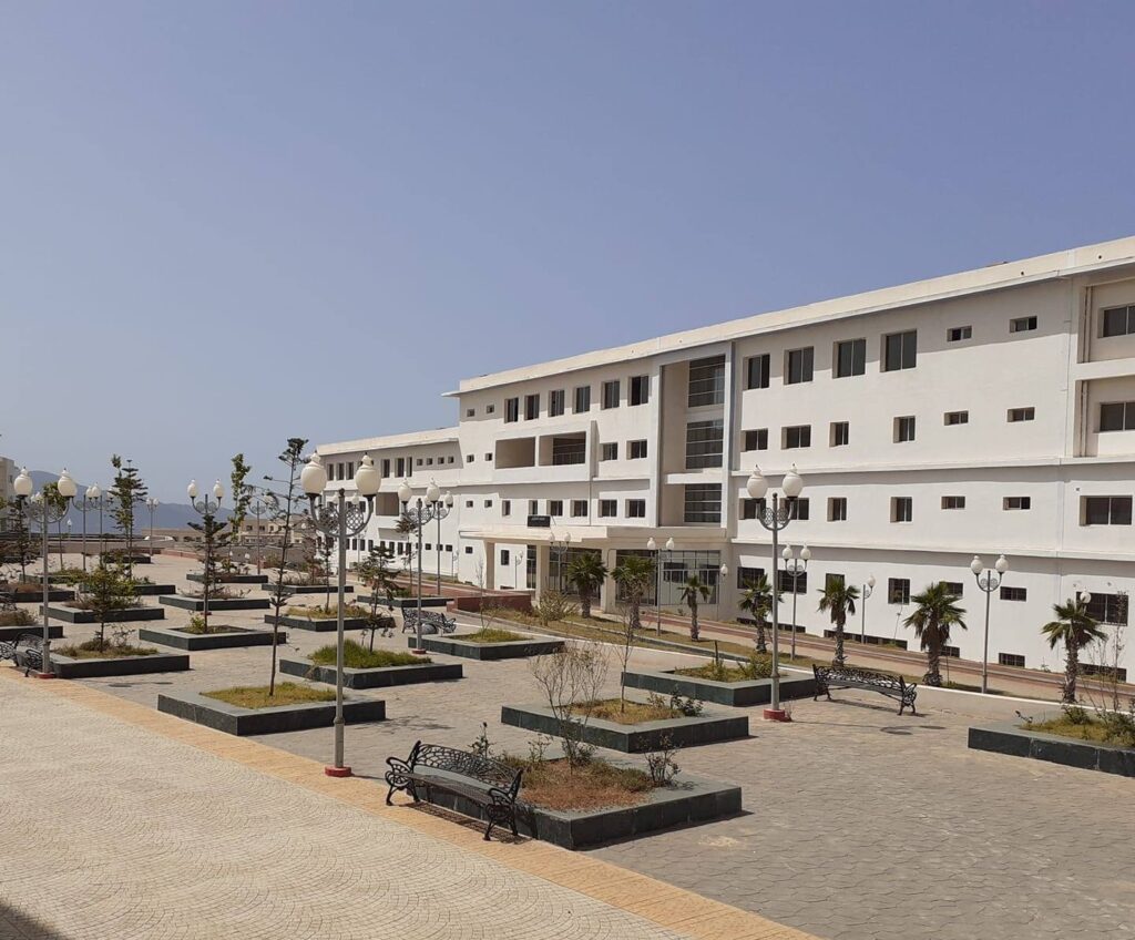 Centre universitaire de Tipasa
