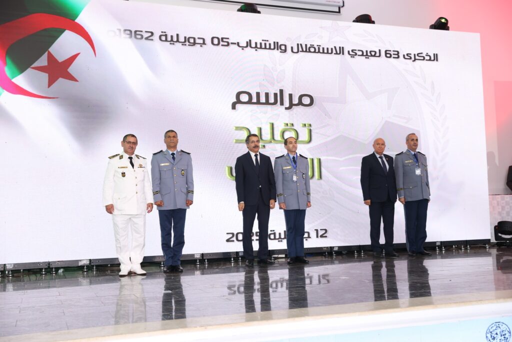 À l'occasion de la célébration de l'anniversaire de l'indépendance, organisée ce samedi au Club national de l'Armée à Alger par la Direction générale des Douanes, le ministre des Finances, Abdelkrim Bouzred, a prononcé une allocution