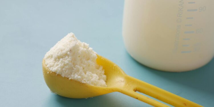 Lait infantile : Pose de la première pierre d’une usine à Oran