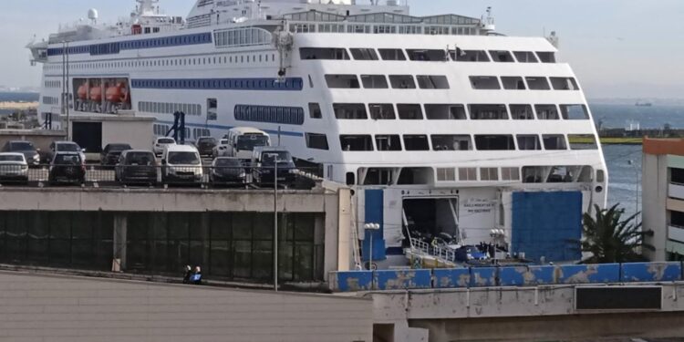 Transport maritime de passagers : Des opérateurs privés "bientôt" agréés