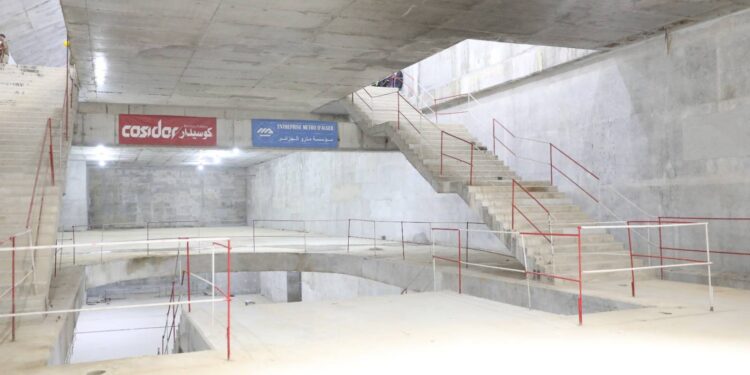 Métro d'Alger : Mise en place du système global des lignes El Harrach-aéroport et Ain naadja-Baraki