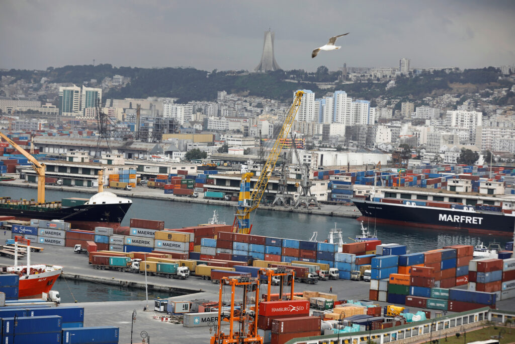 Commerce extérieur et intérieur : Pour une régulation loin des injonctions administratives