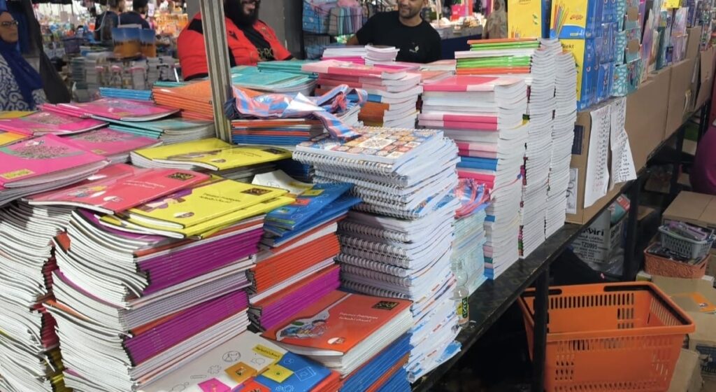 Tizi-Ouzou : 13 à 18 foires de fournitures scolaires s’ouvriront bientôt à travers la wilaya