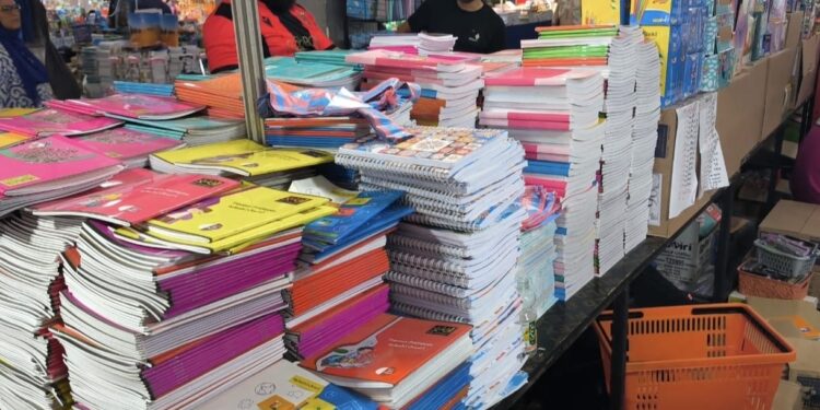 Tizi-Ouzou : 13 à 18 foires de fournitures scolaires s’ouvriront bientôt à travers la wilaya