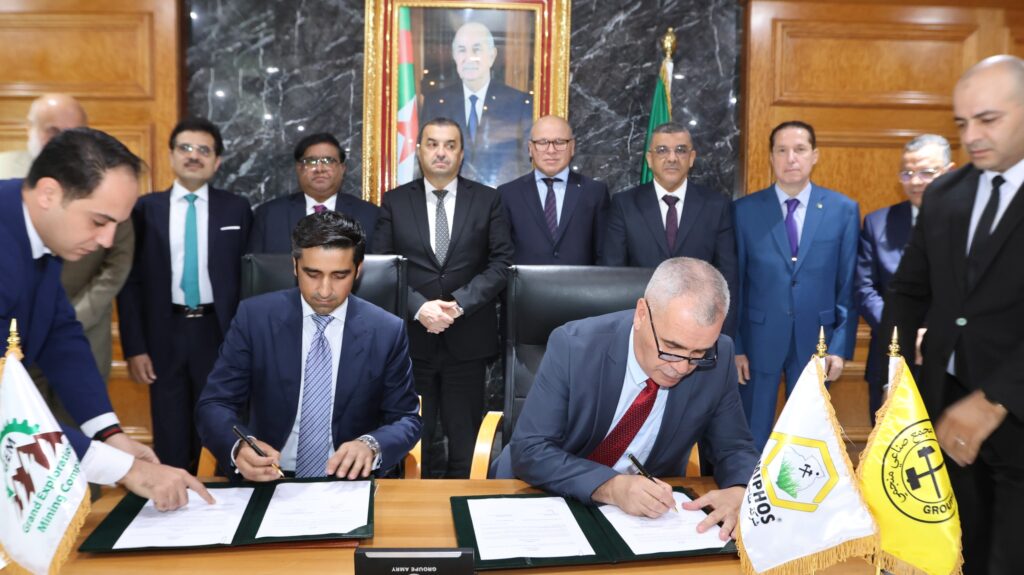 Sonarem et le groupe pakistanais «Fatima» signent un mémorandum : La valorisation du phosphate en ligne de mire