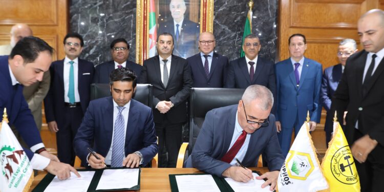Sonarem et le groupe pakistanais «Fatima» signent un mémorandum : La valorisation du phosphate en ligne de mire
