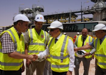 Sonatrach : Hachichi inspecte le projet Boosting du gisement gazier de Hassi R'Mel