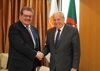Le PDG du groupe Sonatrach, Rachid Hachichi, a reçu, mardi à Alger, le Secrétaire général du Forum des pays exportateurs de gaz (GECF), Mohamed Hamel