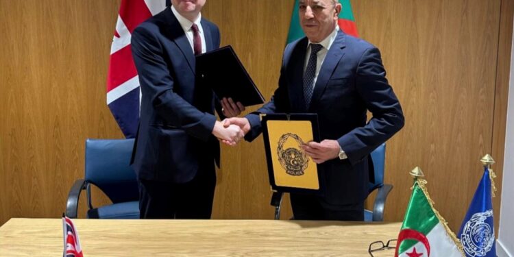 Algérie-Grande Bretagne : Signature d'un mémorandum d'entente dans le domaine de l'analyse des empreintes électroniques