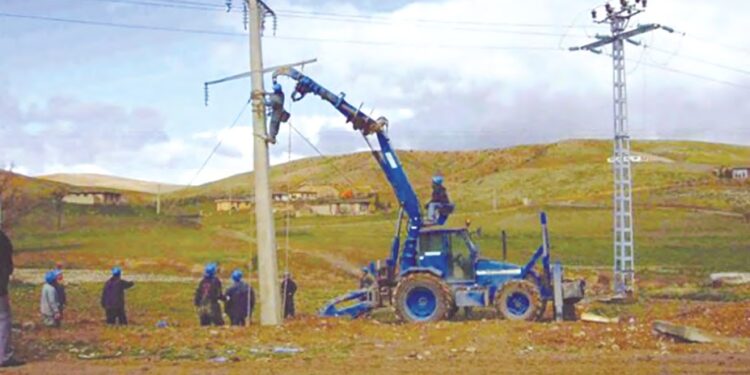 Béjaïa : Plus de 1 200 exploitations agricoles raccordées à l’électricité