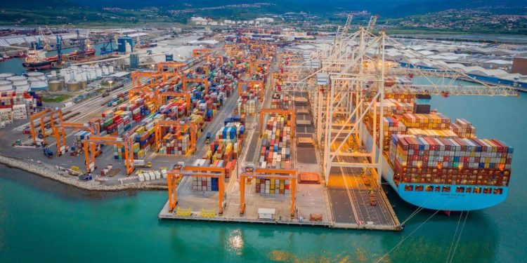 Transport de marchandises : "CNAN El Djazair" étend sa ligne maritime entre l'Algérie et la Croatie pour inclure la Slovénie