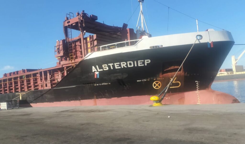 Nouvelle ligne maritime hebdomadaire Skikda-Valence : Accostage d'un premier navire au port de Skikda