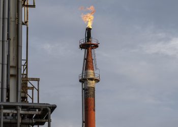 Pétrole : Le brut Brent se maintient au-dessus de 64 dollars le baril