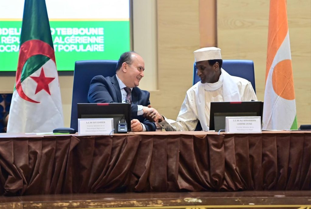 Alger et Niamey consolident leur coopération : Signature de 20 accords de partenariat